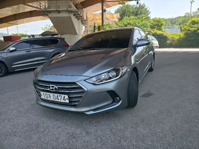 Hyundai Avante · 2017 год