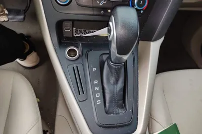 Ford Focus 2017, 84700 км, за 33439.21 CNY - фото 11