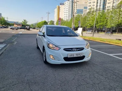 Hyundai Accent 2012, 103770 км, за 3490000 KRW
