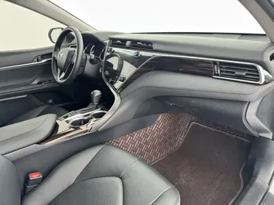 Toyota Camry 2021, 75000 км, за 102800 CNY - фото 11