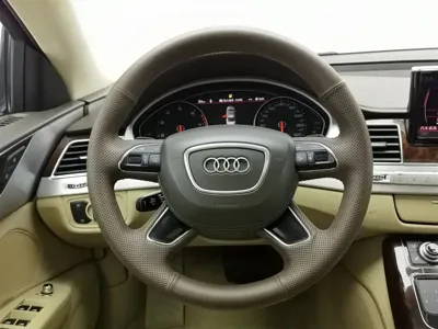 Audi A8 2012, 173000 км, за 66800 CNY - фото 11