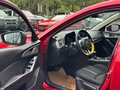 Mazda 3 Axela 2019, 80000 км, за 38900 CNY