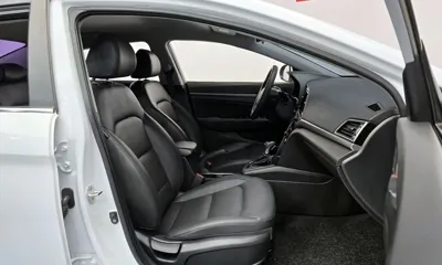 Hyundai Avante 2018, 38391 км, за 9990000 KRW - фото 11