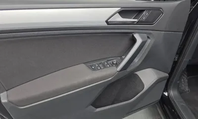 Volkswagen Tiguan 2018, 76385 км, за 19500000 KRW - фото 24