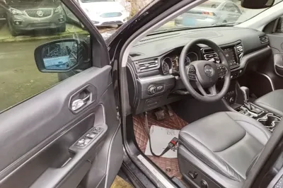 Jeep Grand Commander 2018, 121199 км, за 78714.43 CNY - фото 18