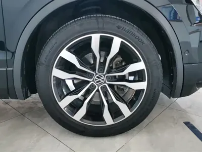 Volkswagen Tiguan L 2021, 52500 км, за 103800 CNY - фото 6
