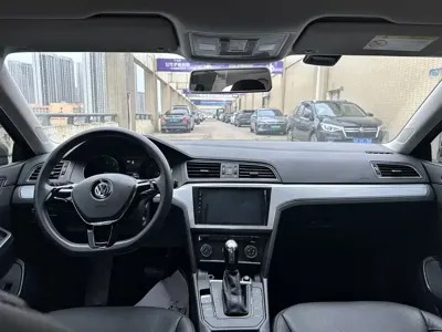 Volkswagen Lamando 2016, 120000 км, за 28300 CNY - фото 11