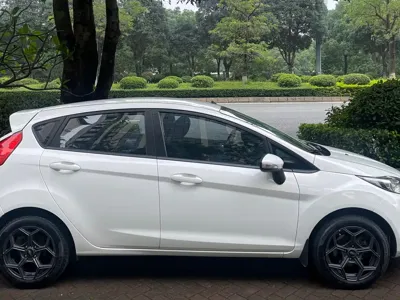 Ford Fiesta 2015, 104000 км, за 18000 CNY - фото 5