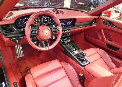 Porsche 911 2024, 17000 км, за 215000000 KRW