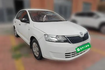 Skoda Rapid 2016, 15400 км, за 26512.08 CNY - фото 5