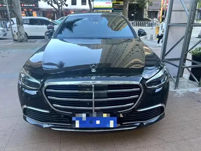Mercedes-Benz S-Class 2022, 50000 км, за 550000 CNY