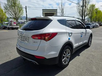 Hyundai Santafe 2013, 106660 км, за 9200000 KRW