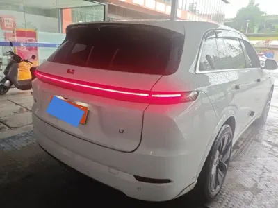 Li Auto Li L7 2025, 58300 км, за 239000 CNY