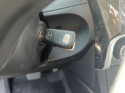 Toyota Corolla 2019, 46900 км, за 43800 CNY - фото 9