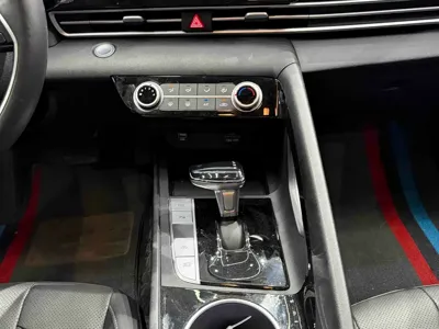 Hyundai Elantra 2022, 31000 км, за 86800 CNY - фото 11