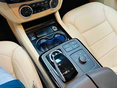 Mercedes-Benz GLE AMG 2017, 59000 км, за 198800 CNY - фото 12