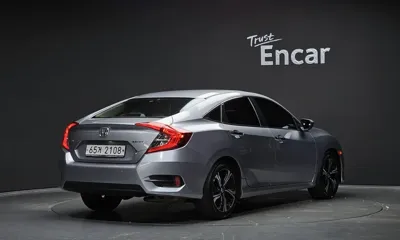 Honda Civic 2017, 87112 км, за 13000000 KRW - фото 2