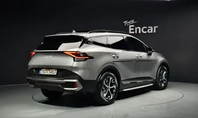 Kia Sportage 2023, 12672 км, за 35600000 KRW