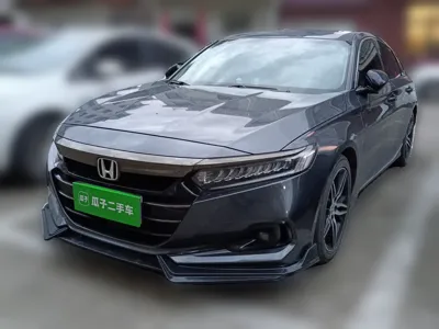 Honda Accord 2022, 30600 км, за 120886.75 CNY - фото 1