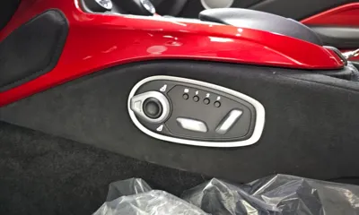 Astonmartin Vantage 2019, 7405 км, за 124500000 KRW - фото 19