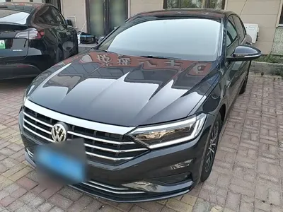 Volkswagen Sagitar · 2020 год