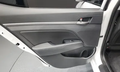 Hyundai Avante 2018, 76165 км, за 10900000 KRW - фото 25