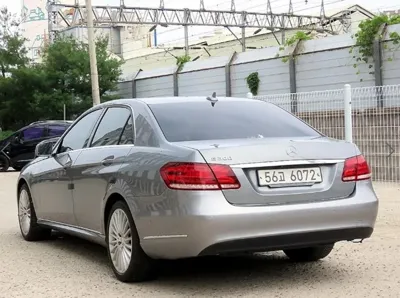 Mercedes-Benz E-Class 2015, 103458 км, за 10600000 KRW