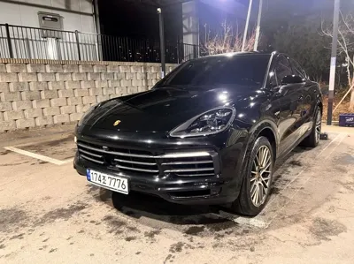 Porsche Cayenne 2023, 74000 км, за 101200000 KRW