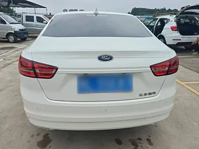 Ford Escort 2017, 124700 км, за 18000 CNY - фото 6