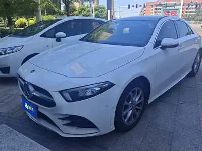 Mercedes-Benz A-Class · 2019 год