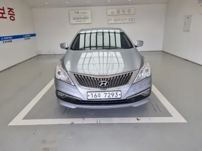 Hyundai Grandeur · 2015 год