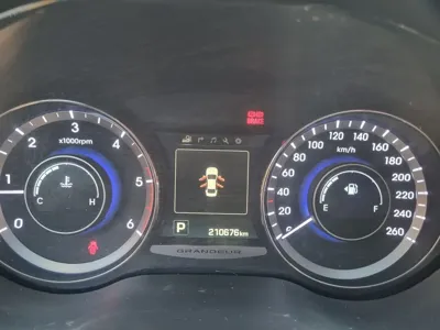 Hyundai Grandeur 2015, 210654 км, за 4300000 KRW - фото 18