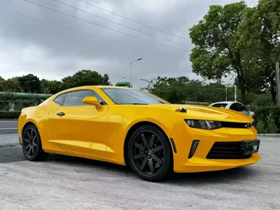 Chevrolet Camaro 2017, 70000 км, за 97800 CNY - фото 5
