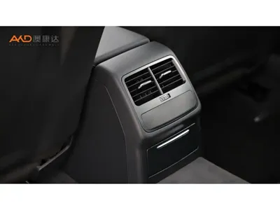 Audi A4L 2023, 45000 км, за 140000 CNY - фото 9