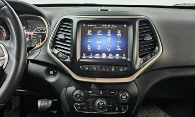 Jeep Cherokee 2016, 132771 км, за 7300000 KRW - фото 13