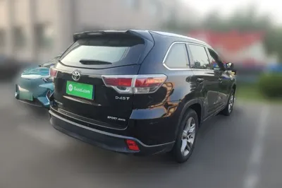 Toyota Highlander 2017, 112800 км, за 97602.05 CNY - фото 6