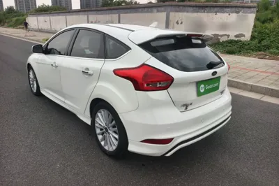 Ford Focus 2017, 28900 км, за 61260.77 CNY
