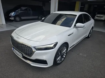 Kia K9 · 2022 год