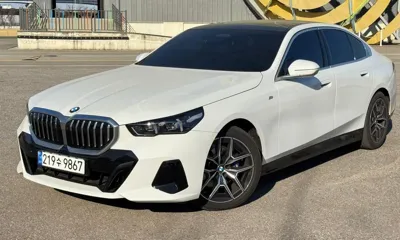 BMW 5-Series · 2024 год