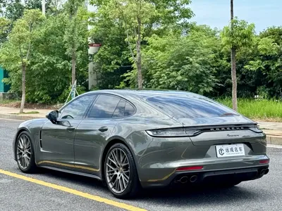 Porsche Panamera 2023, 61000 км, за 589800 CNY - фото 7