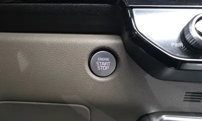 Kia Canival 2025, 30213 км, за 49700000 KRW - фото 29