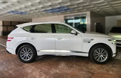 Genesis GV80 2020, 81000 км, за 35000000 KRW