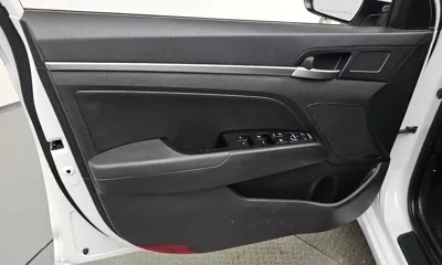 Hyundai Avante 2019, 64254 км, за 13700000 KRW - фото 24