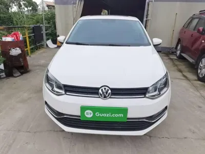 Volkswagen Polo 2018, 48500 км, за 36800 CNY