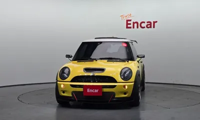 MINI Cooper 2006, 103144 км, за 3800000 KRW