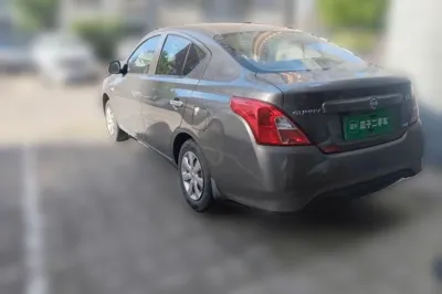 Nissan Sunny 2015, 101199 км, за 21363.22 CNY
