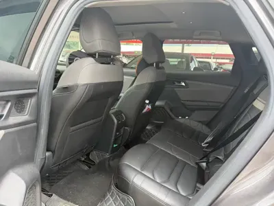 Citroen C5 X 2022, 100000 км, за 63800 CNY