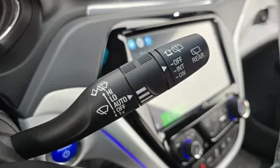 ChevroletGMDaewoo Bolt EV 2018, 94618 км, за 14200000 KRW - фото 17