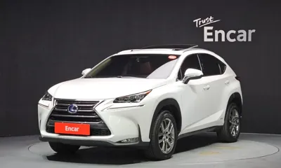 Lexus NX · 2016 год