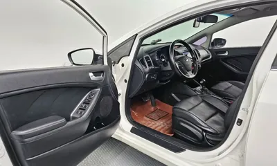Kia K3 2015, 100014 км, за 9900000 KRW - фото 10